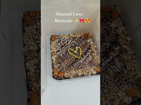 Almond luxe brownie #brownie #dessert #entrepreneur #smallbusiness #onlinebusiness