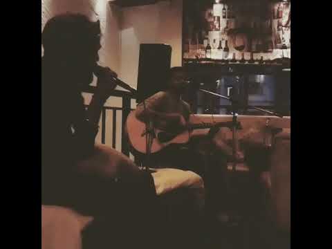 kashish bhojak Live gig at...