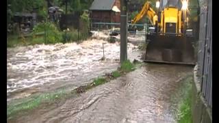 preview picture of video 'Povodně Cvikov 2010 (Flooding in Cvikov, North Bohemia)'