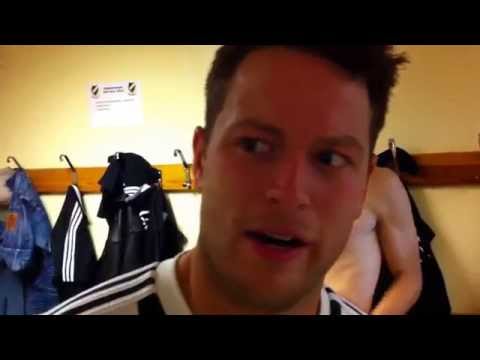 Omklädningsrummet efter säsongens sista match.