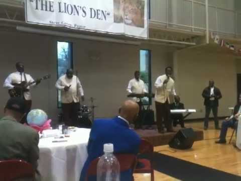 Bro. Bob Holloway & the Southern Sons @ 20th Annual AGQC 2012