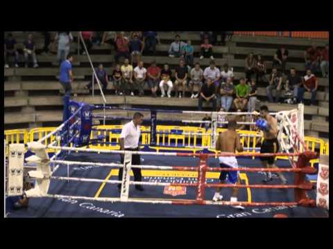Machete Yorkis Ferrer & Pedro F. Hdez. Final I Torneo Insular Boxeo Clásico. 18 oct 2013