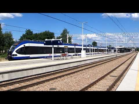 ED74-009 + ED74-010 z IC BOLKO na stacji Dąbrowa Górnicza Główna