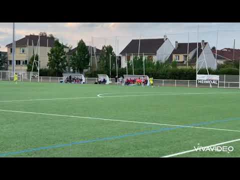 Yacine Bousnina L'attaquant de l'Entente Sannois Saint Gratien N2 marque son 1er but saison 2021/22