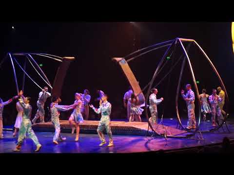 Luzia, Cirque du Soleil- Russian Swings