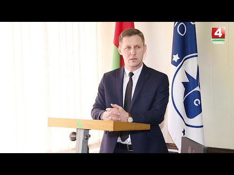Министр архитектуры и строительства Руслан Пархамович встретился с коллективом  ОАО "Гомельстекло" видео