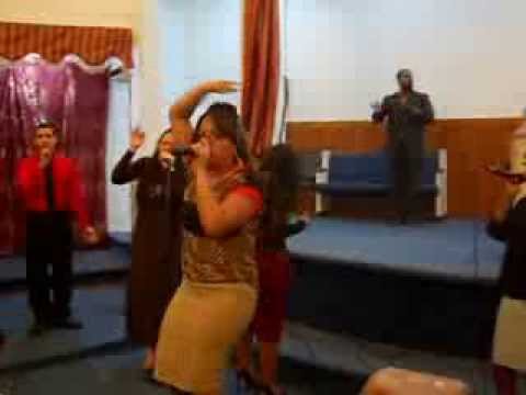 Coro Jehová Shalom - Espíritu Santo (Ora, Quema)