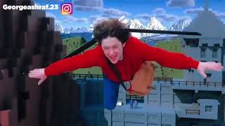 بيخش عالم جميل يقدر يصنع فيه أى شئ بيتمناه لكن العالم الجميل ده  بيتحول لجحيم وبيتسجن فيه
