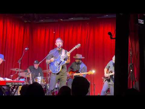 “Grateful” by Justin Kawika Young (live)