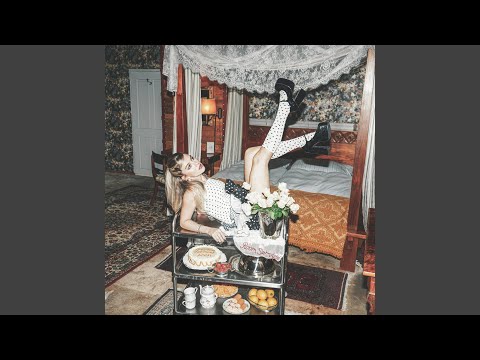 Whats A Girl Gotta Do - Eileen Alister
