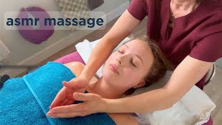 Download lagu Unintentional ASMR Sleep Inducing Back Neck & Scalp Massage with @asmraugust mp3