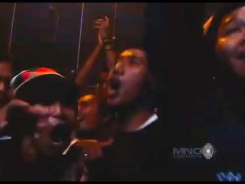 Wong Pitoe - Jempol Kaki (Live Konser LA Lights 100% Enjoy RCTI 2005)