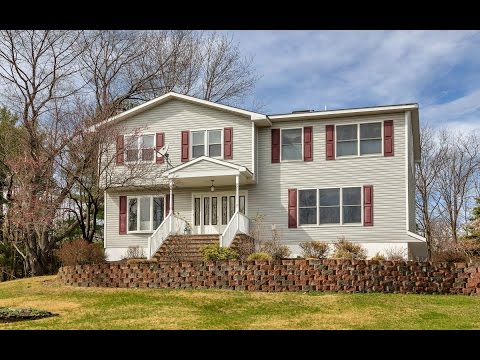 Real Estate Video Tour | 10 Deer Path Way, Monroe, NY 10950 | Orange County, NY