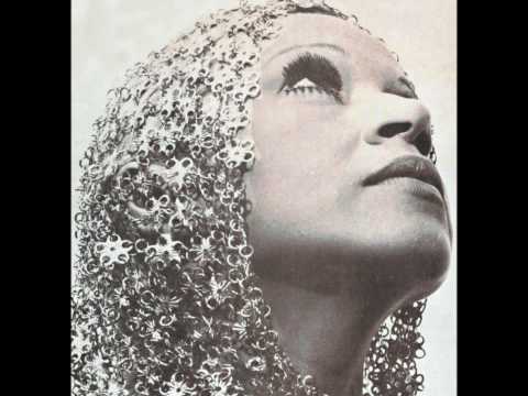 Trem De Ferro - Claudete Soares