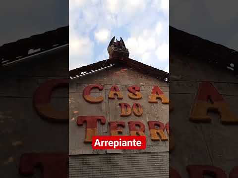 aqui em Bela vista de goias achei essa casa arrepiante 🫪😬😱🫣