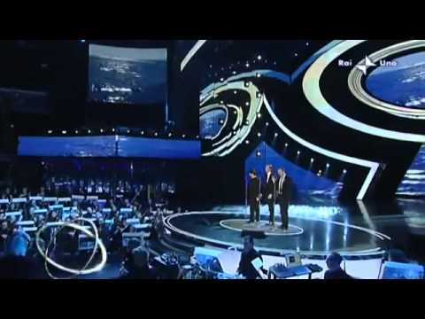 Pupo Emanuele Filiberto LUCA CANONICI   ITALIA amore mio   SanRemo 2010