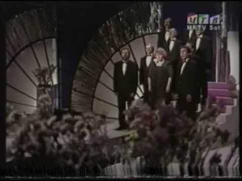 "Bolen mi lezhi Mile Pop Jordanov" - Violeta Tomovska i Oktet Kumanovo - Macedonian Folk song