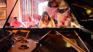 Daniela toca Bach. Concierto Alumnos 19.12.2015 Piano-studio.cl