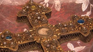 Հիսուս Քրիստոսի խաչափայտի մասունքը տեղափոխվել է Բերքառատի սուրբ Նշան եկեղեցի և պատարագ մատուցվել