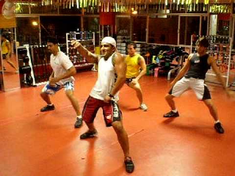 AQUECENDO VAI NOVINHA DO MC LUAN COREOGRAFIA DE FUNK CIA DE DANÇA SAULUS BUTTE VITORIA ES