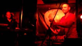 Manzanero y Alejandro Martínez cantando &quot;It&#39;s De-lovely&quot; de Cole Porter (09-04-2010)