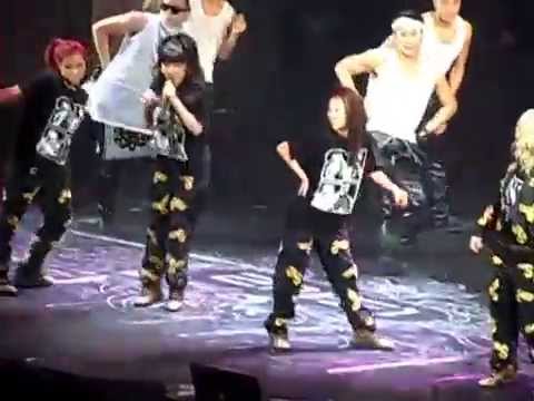 [Fancam]140517 2NE1 AON Concert in Manila