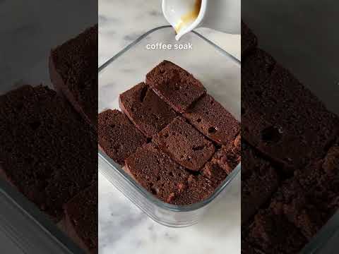 *EASIEST* CHOCOLATE DREAM CAKE RECIPE 🥰🤌🏼 #shorts