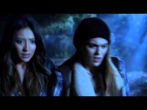 Pretty Little Liars - 3x15 - Paige almost has a panic attack; Mona + Spencer arrive at the meeting
