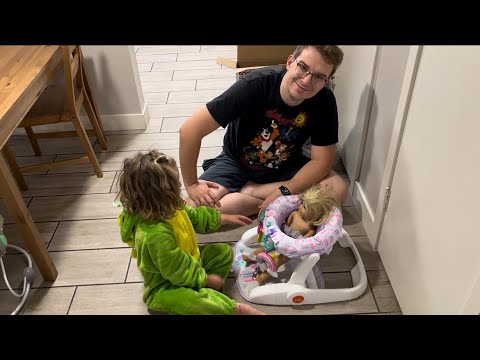 Bright Starts Learn-to-Sit Baby Floor Seat Review