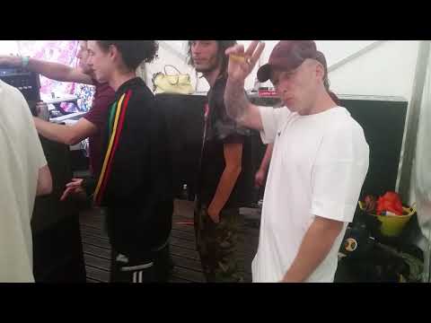 Headsessions Sound System x Caveman Promotions Presents MUNGOS HIFI