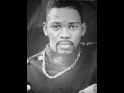 Akon reviewing Fortune Muparutsa