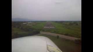 preview picture of video 'Landing at Santa Ana (SKGO),Cessna 402B HK-4807 HELIGOLFO'