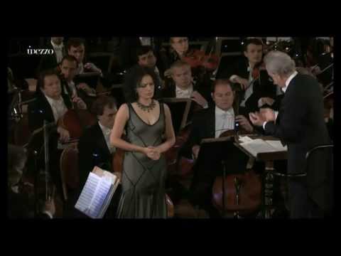 Sergei Prokofiev : Alexander Nevsky, Op.78 (Yuri Temirkanov / St Petersburg Philharmonic Orchestra)