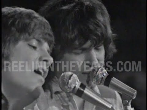 The Everly Brothers • “Bowling Green/Honky Tonk Women/Mama Tried” • 1971 [RITY Archive]