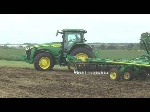 John Deere 8R 410 pre-series tractor first test ride beside the Waterloo tractor factory in 2019