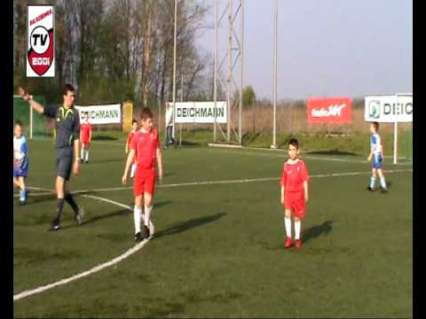 Akademia 21 II - Hutnik Kraków 5-2. 2010-04-24