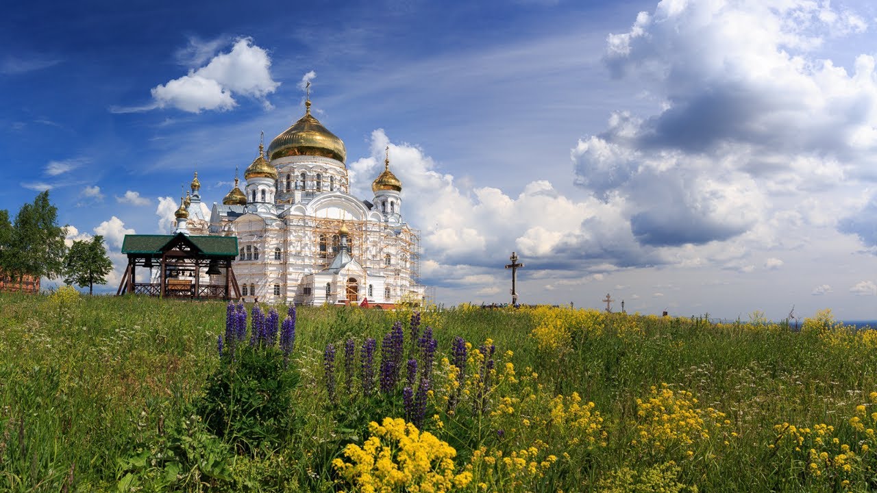 11.7.2021. У 21:30, УЖИВО МОЛИТВА И РАЗГОВОР СА О. МИЛОРАДОМ МИРОВИЋЕМ О ВЕРИ И ЖИВОТУ