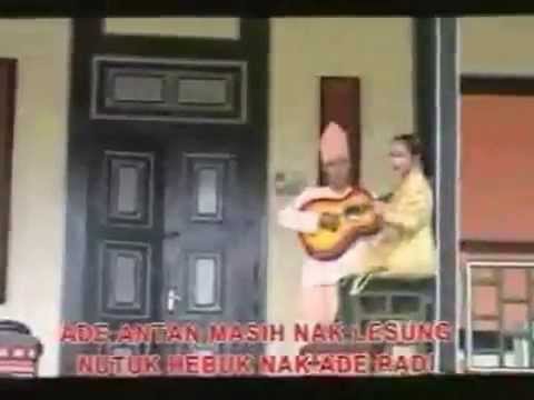 Kaos Lampu by Jeffry - Lagu berpantun dari daerah Sumsel
