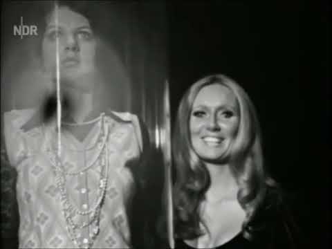 Clodagh Rodgers - 'Come Back & Shake Me' :  Hits A Gogo '69