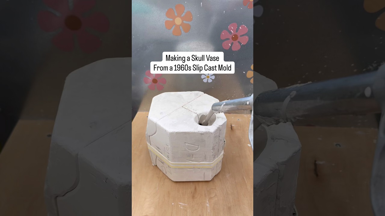 💀🦋#ceramics #slipcast #halloween2025 #halloweendecor