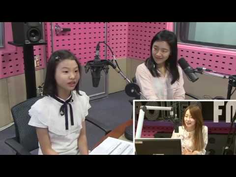 [SBS]박선영의 씨네타운,윤가은 감독, \최수인, 아이 같은 미소가 좋았다\