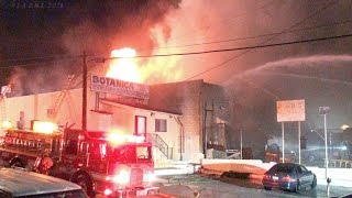 preview picture of video 'LAFD / East L.A. / Boyle Heights Wood Shop Fire / Major Emergency'