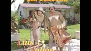 Luis y Julian. El arbol de la horca