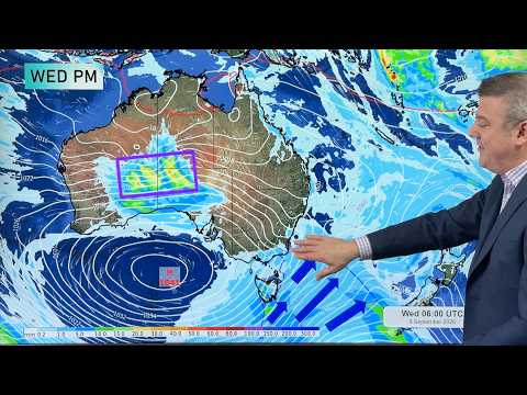 Oz: Eastern showers coming, inland downpours continue