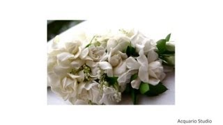 Who Gets Boutonnieres And Corsages At The Wedding?