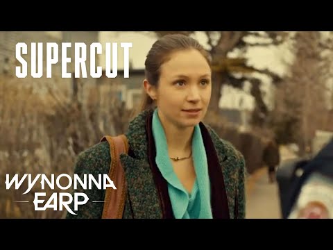afbeelding WYNONNA EARP | "Do I get a badge?" - Best Quotes Ever | Season 4 Coming Soon | SYFY