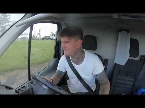 "Mind-Blowing: Watch the Bricklayer Who Laid 5400 Bricks in Just Two Days!"