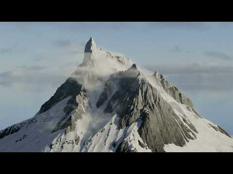 Snowy Mountain - GeoGen EmberGen Blender