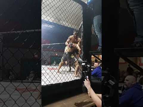 Jordan Blackie Chan Baxter 5th MMA bout