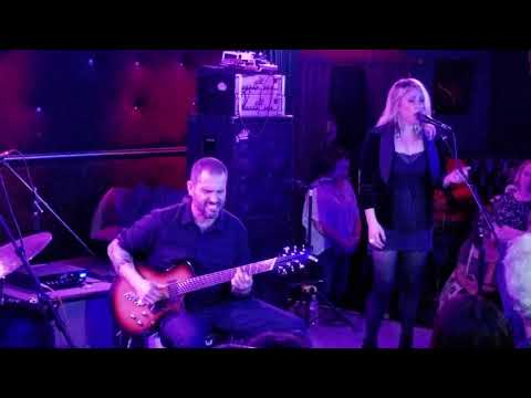 Charlie Hunter & Lucy Woodward: The One I Love is Gone